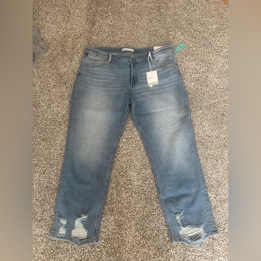 KanCan Women's Straight Leg Jeans - Medium Blue